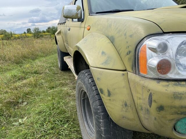 Зелений Ніссан Навара, об'ємом двигуна 2.5 л та пробігом 280 тис. км за 5300 $, фото 18 на Automoto.ua