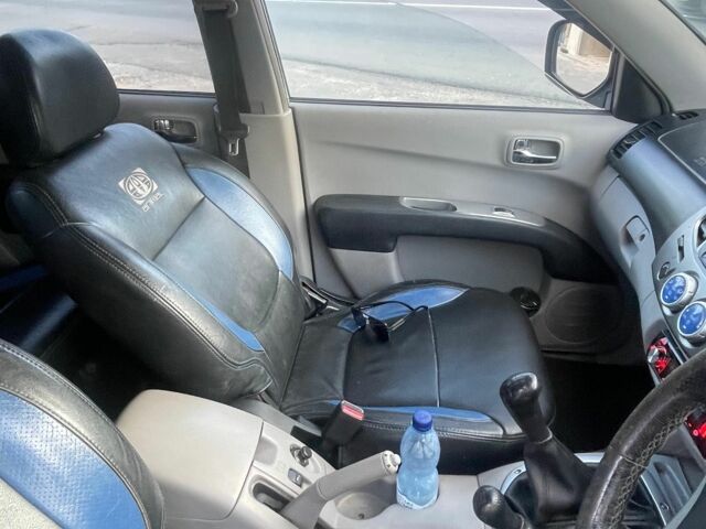 Зеленый Ниссан Навара, объемом двигателя 2.5 л и пробегом 200 тыс. км за 1868 $, фото 19 на Automoto.ua