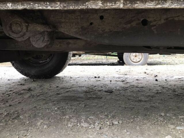 Зеленый Ниссан Навара, объемом двигателя 2.5 л и пробегом 250 тыс. км за 2700 $, фото 5 на Automoto.ua