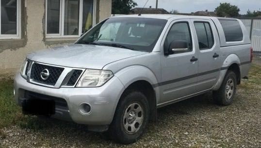 Зеленый Ниссан Навара, объемом двигателя 2.5 л и пробегом 220 тыс. км за 1742 $, фото 8 на Automoto.ua