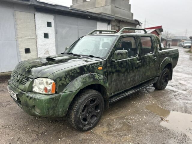 Зеленый Ниссан Навара, объемом двигателя 2.5 л и пробегом 110 тыс. км за 3750 $, фото 3 на Automoto.ua
