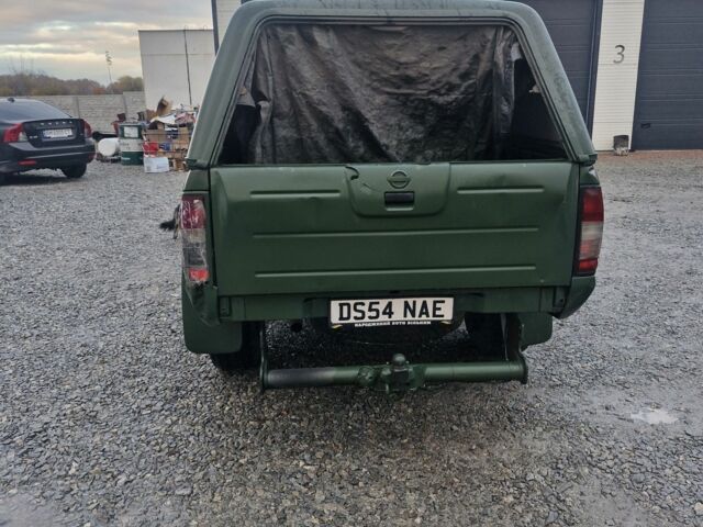 Зеленый Ниссан Навара, объемом двигателя 0 л и пробегом 180 тыс. км за 3500 $, фото 4 на Automoto.ua