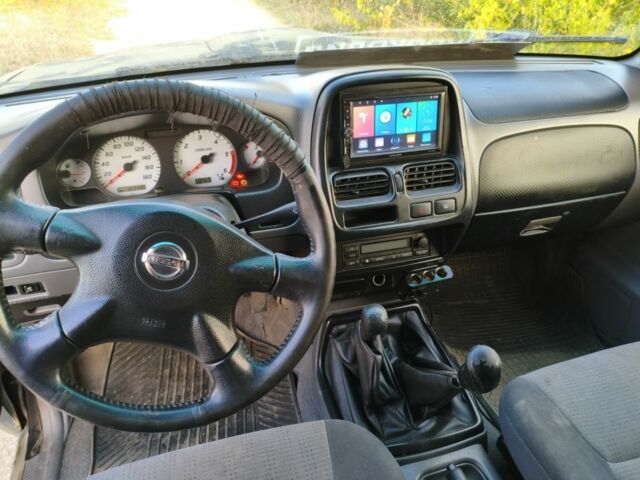 Зеленый Ниссан Навара, объемом двигателя 0 л и пробегом 303 тыс. км за 3597 $, фото 3 на Automoto.ua