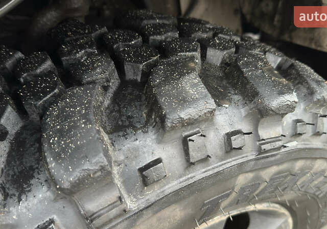 Зеленый Ниссан Навара, объемом двигателя 2.5 л и пробегом 300 тыс. км за 5800 $, фото 20 на Automoto.ua