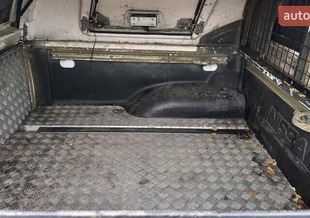 Зеленый Ниссан Навара, объемом двигателя 2.5 л и пробегом 300 тыс. км за 5800 $, фото 43 на Automoto.ua