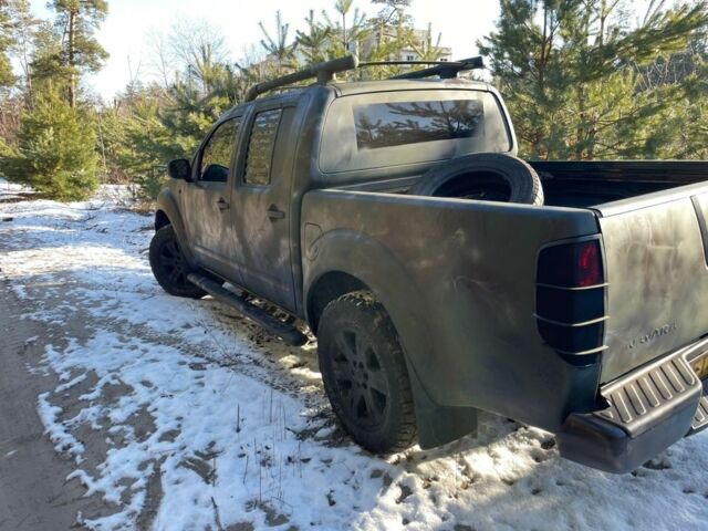 Зелений Ніссан Навара, об'ємом двигуна 0 л та пробігом 250 тис. км за 6300 $, фото 1 на Automoto.ua