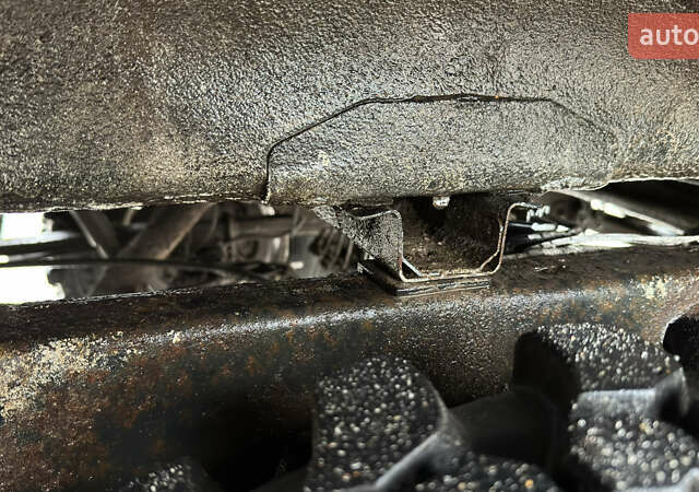 Зеленый Ниссан Навара, объемом двигателя 2.5 л и пробегом 300 тыс. км за 5800 $, фото 15 на Automoto.ua