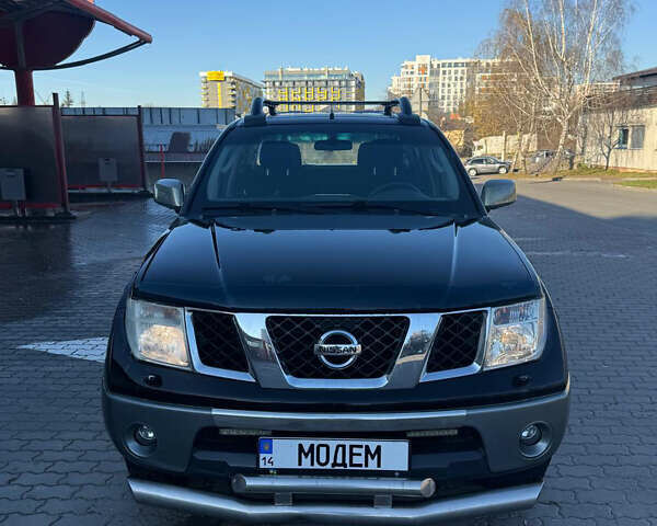 Зеленый Ниссан Навара, объемом двигателя 0 л и пробегом 230 тыс. км за 14000 $, фото 1 на Automoto.ua