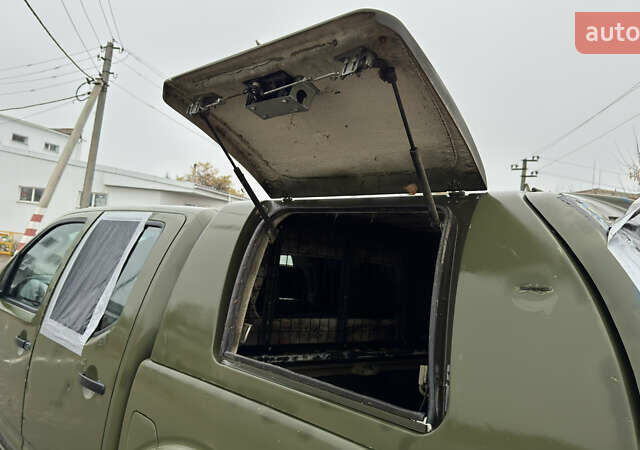 Зеленый Ниссан Навара, объемом двигателя 2.5 л и пробегом 300 тыс. км за 5800 $, фото 46 на Automoto.ua