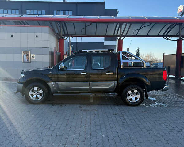 Зеленый Ниссан Навара, объемом двигателя 0 л и пробегом 230 тыс. км за 14000 $, фото 2 на Automoto.ua