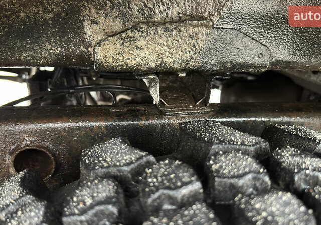 Зеленый Ниссан Навара, объемом двигателя 2.5 л и пробегом 300 тыс. км за 5800 $, фото 18 на Automoto.ua