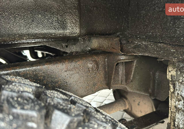 Зеленый Ниссан Навара, объемом двигателя 2.5 л и пробегом 300 тыс. км за 5800 $, фото 16 на Automoto.ua