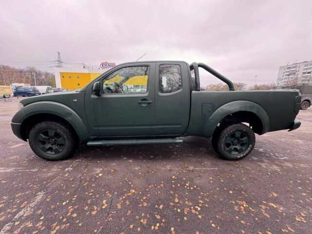 Зеленый Ниссан Навара, объемом двигателя 2.5 л и пробегом 250 тыс. км за 5999 $, фото 5 на Automoto.ua