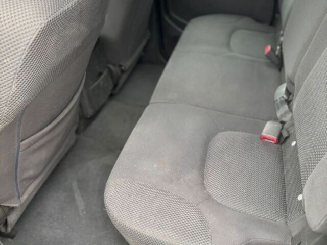 Зеленый Ниссан Навара, объемом двигателя 0 л и пробегом 248 тыс. км за 3350 $, фото 7 на Automoto.ua