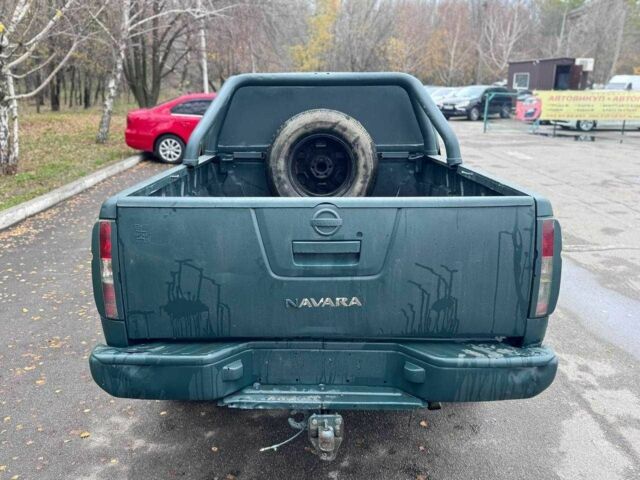 Зеленый Ниссан Навара, объемом двигателя 2.5 л и пробегом 250 тыс. км за 5999 $, фото 7 на Automoto.ua