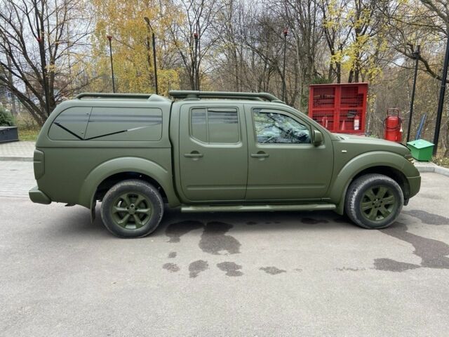 Зеленый Ниссан Навара, объемом двигателя 2.5 л и пробегом 186 тыс. км за 5600 $, фото 6 на Automoto.ua