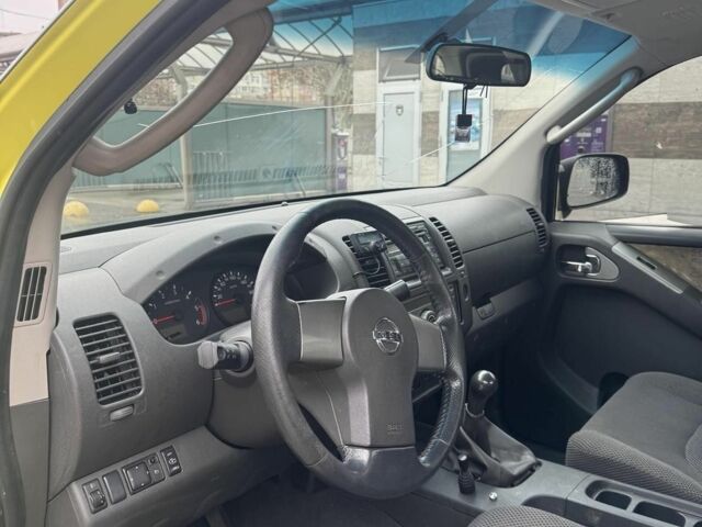 Зеленый Ниссан Навара, объемом двигателя 0 л и пробегом 325 тыс. км за 6300 $, фото 5 на Automoto.ua