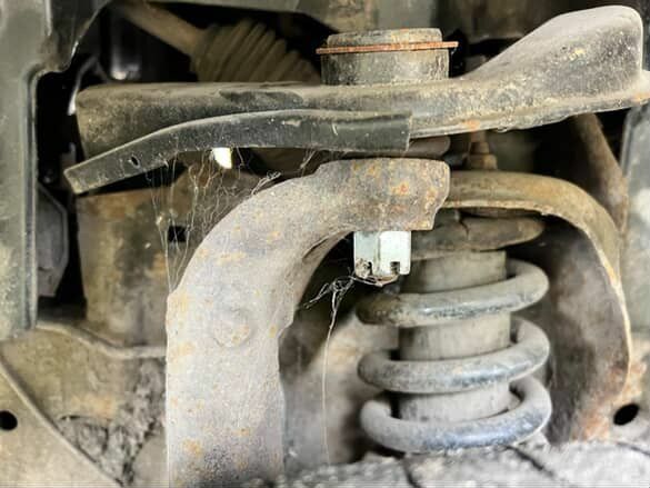 Зеленый Ниссан Навара, объемом двигателя 0 л и пробегом 1 тыс. км за 2500 $, фото 9 на Automoto.ua