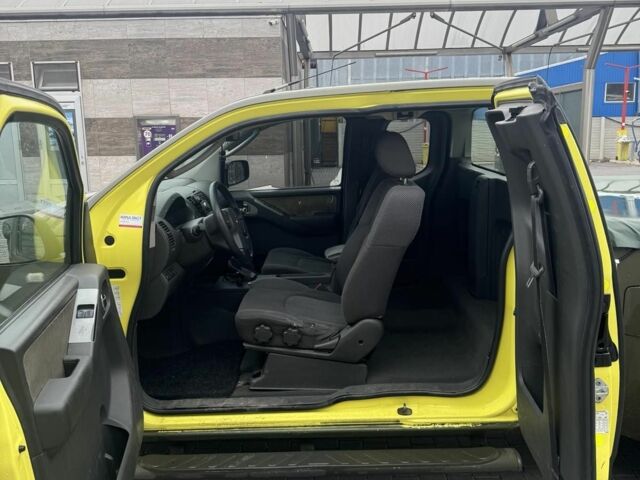 Зеленый Ниссан Навара, объемом двигателя 0 л и пробегом 325 тыс. км за 6300 $, фото 6 на Automoto.ua