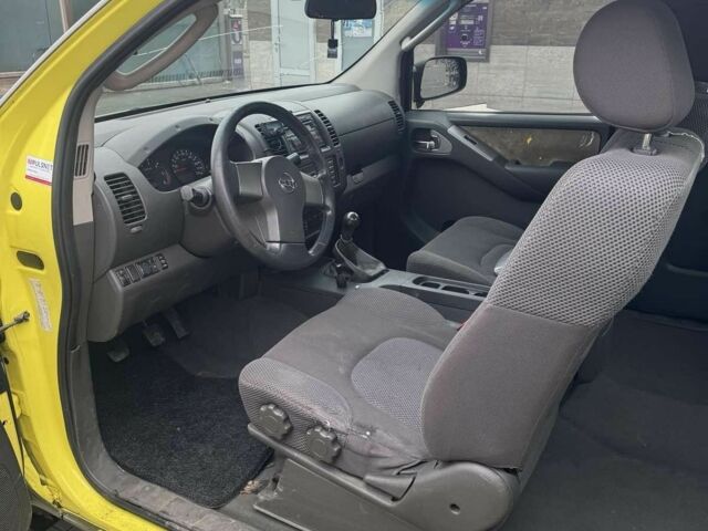 Зеленый Ниссан Навара, объемом двигателя 0 л и пробегом 325 тыс. км за 6300 $, фото 3 на Automoto.ua