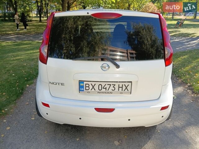 Білий Ніссан Ноут, об'ємом двигуна 1.6 л та пробігом 383 тис. км за 5200 $, фото 8 на Automoto.ua