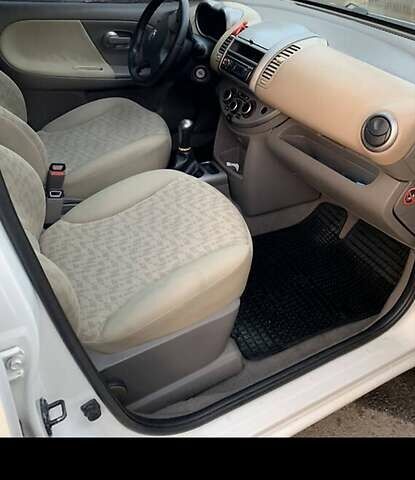 Білий Ніссан Ноут, об'ємом двигуна 1.4 л та пробігом 280 тис. км за 4700 $, фото 7 на Automoto.ua