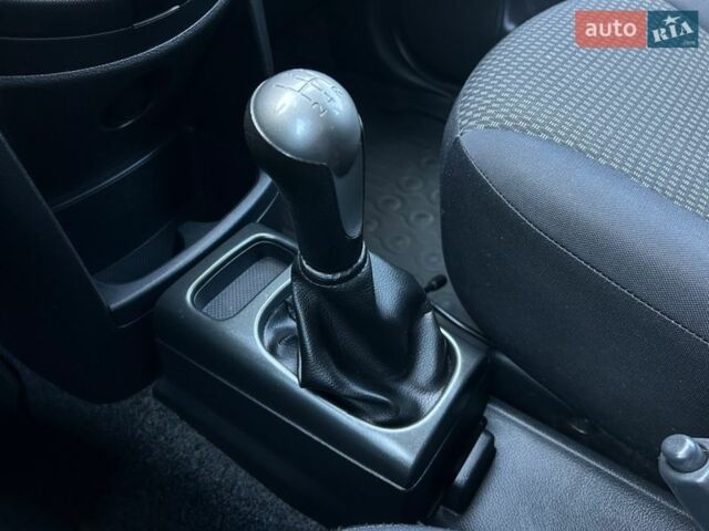 Белый Ниссан Ноут, объемом двигателя 1.4 л и пробегом 207 тыс. км за 5750 $, фото 35 на Automoto.ua