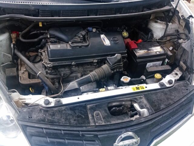 Білий Ніссан Ноут, об'ємом двигуна 1.4 л та пробігом 300 тис. км за 3500 $, фото 4 на Automoto.ua