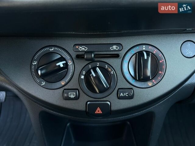 Белый Ниссан Ноут, объемом двигателя 1.4 л и пробегом 207 тыс. км за 5750 $, фото 32 на Automoto.ua