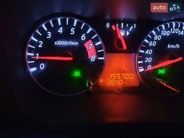 Белый Ниссан Ноут, объемом двигателя 1.6 л и пробегом 155 тыс. км за 7000 $, фото 4 на Automoto.ua