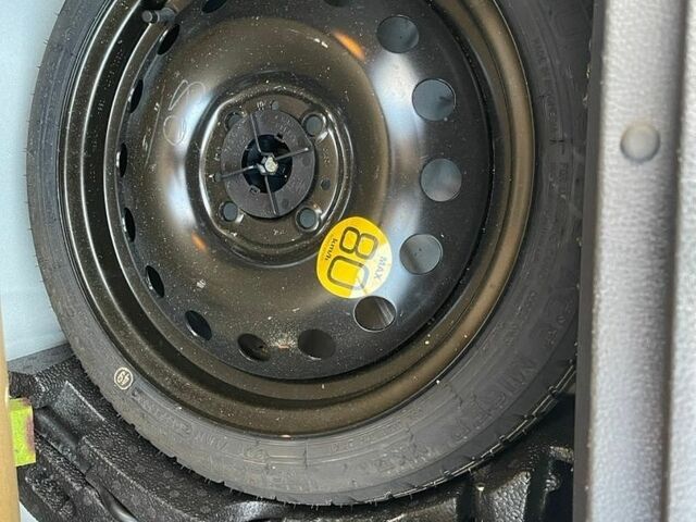 Білий Ніссан Ноут, об'ємом двигуна 1.39 л та пробігом 240 тис. км за 6490 $, фото 32 на Automoto.ua