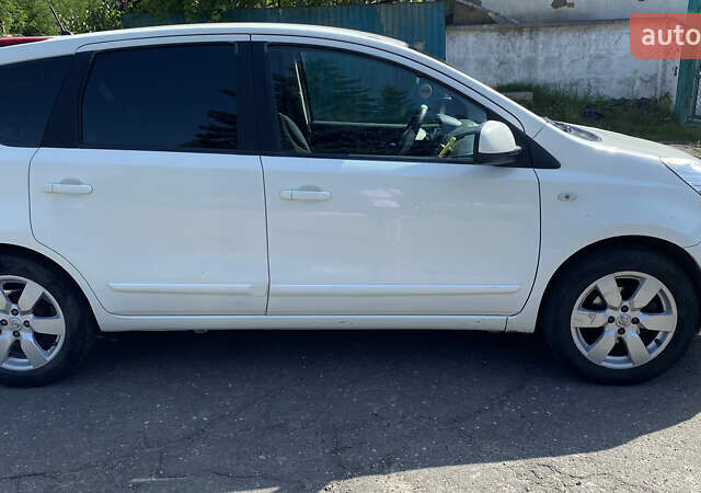 Белый Ниссан Ноут, объемом двигателя 1.39 л и пробегом 152 тыс. км за 5300 $, фото 14 на Automoto.ua