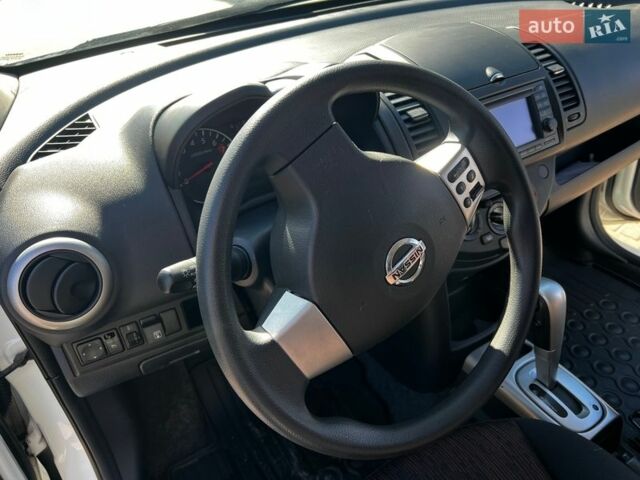 Белый Ниссан Ноут, объемом двигателя 1.6 л и пробегом 80 тыс. км за 8400 $, фото 11 на Automoto.ua