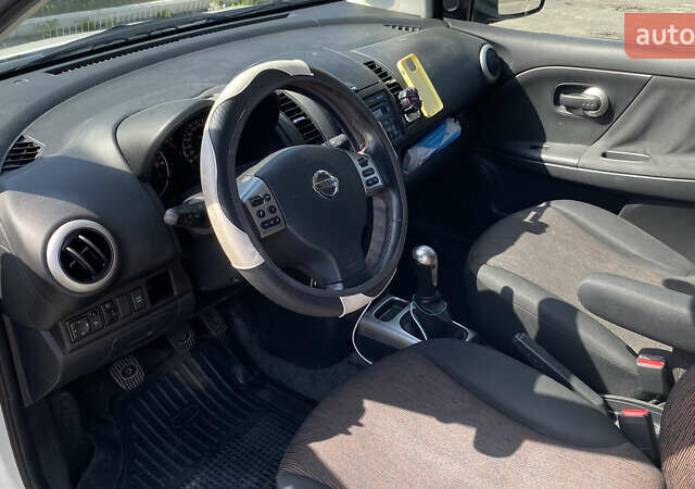 Белый Ниссан Ноут, объемом двигателя 1.39 л и пробегом 152 тыс. км за 5300 $, фото 10 на Automoto.ua