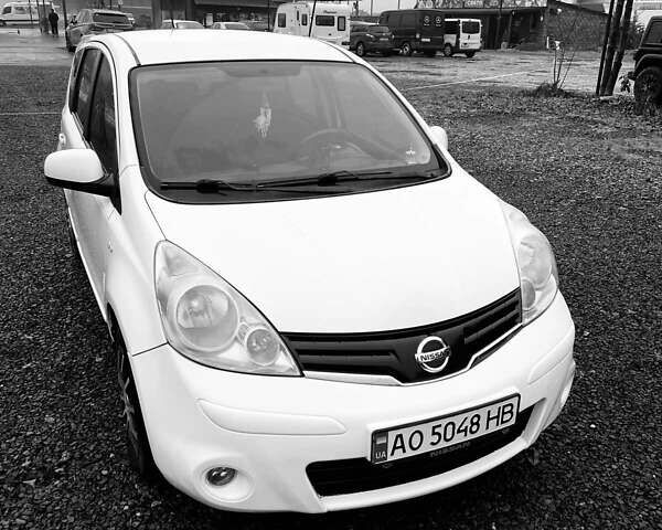 Белый Ниссан Ноут, объемом двигателя 1.5 л и пробегом 219 тыс. км за 6500 $, фото 9 на Automoto.ua