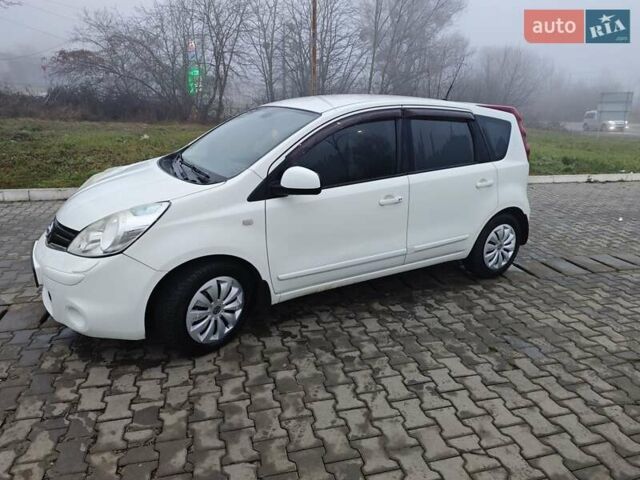Белый Ниссан Ноут, объемом двигателя 1.6 л и пробегом 155 тыс. км за 7000 $, фото 10 на Automoto.ua