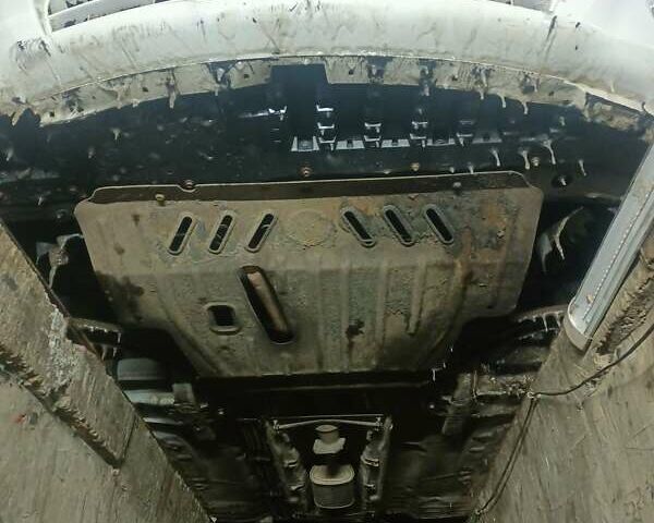 Белый Ниссан Ноут, объемом двигателя 1.39 л и пробегом 275 тыс. км за 5200 $, фото 10 на Automoto.ua