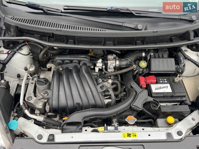 Белый Ниссан Ноут, объемом двигателя 1.6 л и пробегом 150 тыс. км за 7950 $, фото 110 на Automoto.ua