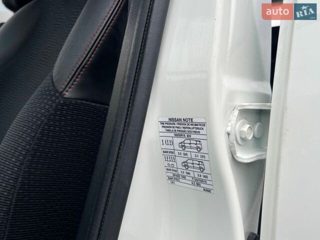 Белый Ниссан Ноут, объемом двигателя 1.6 л и пробегом 150 тыс. км за 7950 $, фото 100 на Automoto.ua