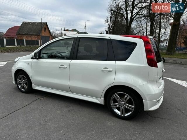 Белый Ниссан Ноут, объемом двигателя 1.5 л и пробегом 105 тыс. км за 6999 $, фото 3 на Automoto.ua