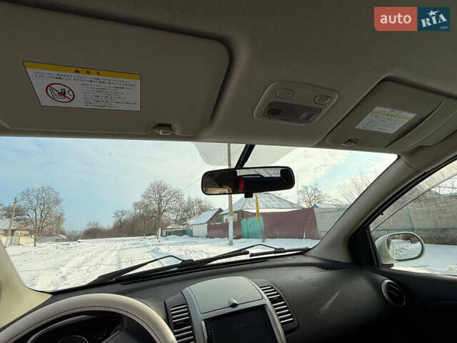 Белый Ниссан Ноут, объемом двигателя 1.5 л и пробегом 108 тыс. км за 6200 $, фото 11 на Automoto.ua