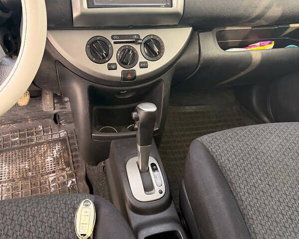 Белый Ниссан Ноут, объемом двигателя 1.5 л и пробегом 108 тыс. км за 6200 $, фото 18 на Automoto.ua