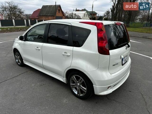 Белый Ниссан Ноут, объемом двигателя 1.5 л и пробегом 105 тыс. км за 6999 $, фото 4 на Automoto.ua