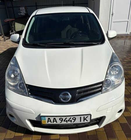 Білий Ніссан Ноут, об'ємом двигуна 1.6 л та пробігом 233 тис. км за 7000 $, фото 1 на Automoto.ua