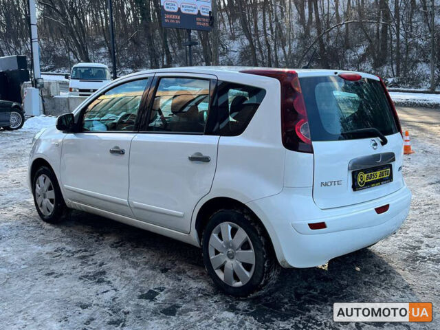 Белый Ниссан Ноут, объемом двигателя 1.5 л и пробегом 238 тыс. км за 7500 $, фото 3 на Automoto.ua