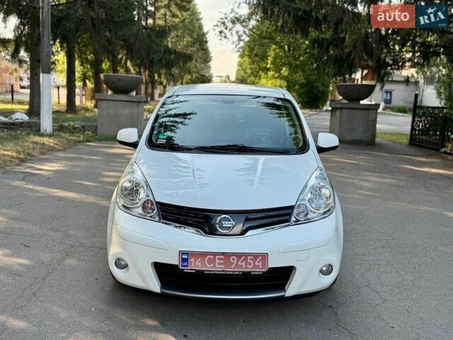 Білий Ніссан Ноут, об'ємом двигуна 1.4 л та пробігом 171 тис. км за 6200 $, фото 3 на Automoto.ua