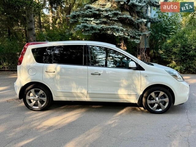 Білий Ніссан Ноут, об'ємом двигуна 1.4 л та пробігом 171 тис. км за 6200 $, фото 7 на Automoto.ua