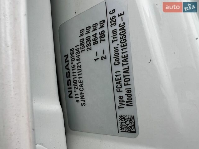 Белый Ниссан Ноут, объемом двигателя 1.6 л и пробегом 150 тыс. км за 7950 $, фото 93 на Automoto.ua