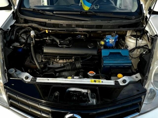 Белый Ниссан Ноут, объемом двигателя 1.39 л и пробегом 270 тыс. км за 5500 $, фото 7 на Automoto.ua