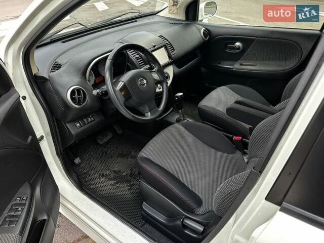 Белый Ниссан Ноут, объемом двигателя 1.5 л и пробегом 105 тыс. км за 6999 $, фото 19 на Automoto.ua